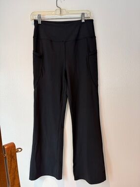 Black Stretch Yoga/Workout High-Waist 2 Pocket Flare Leg Pants